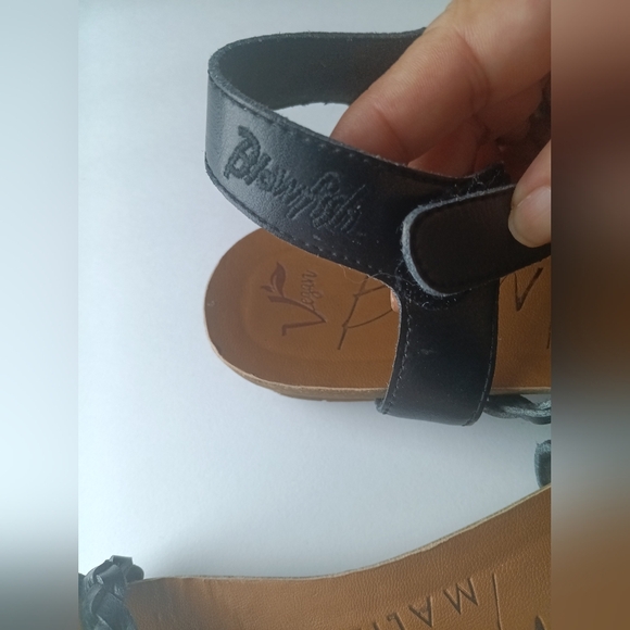 Blowfish Black and Brown Sandals with Braided Straps - Picture 3 of 8